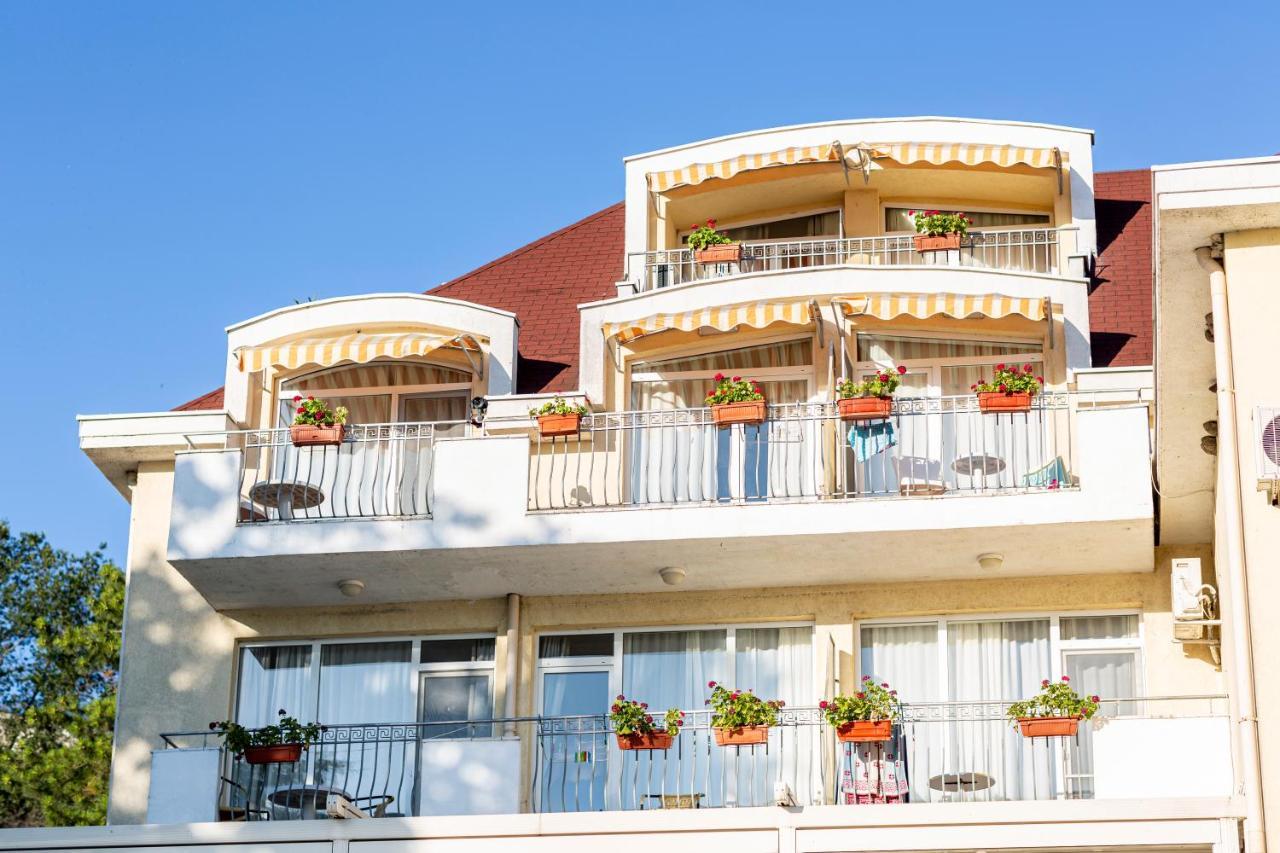 Helios Hotel Balchik Exterior foto