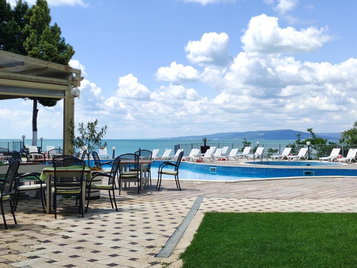 Helios Hotel Balchik Exterior foto