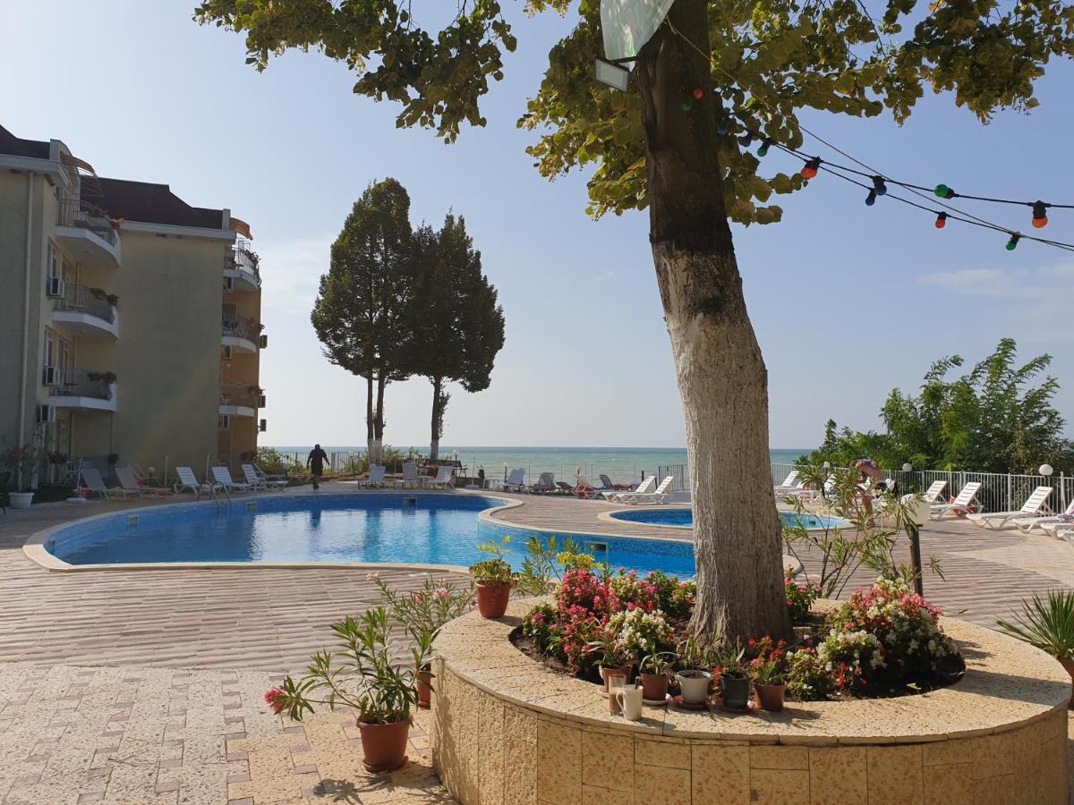 Helios Hotel Balchik Exterior foto