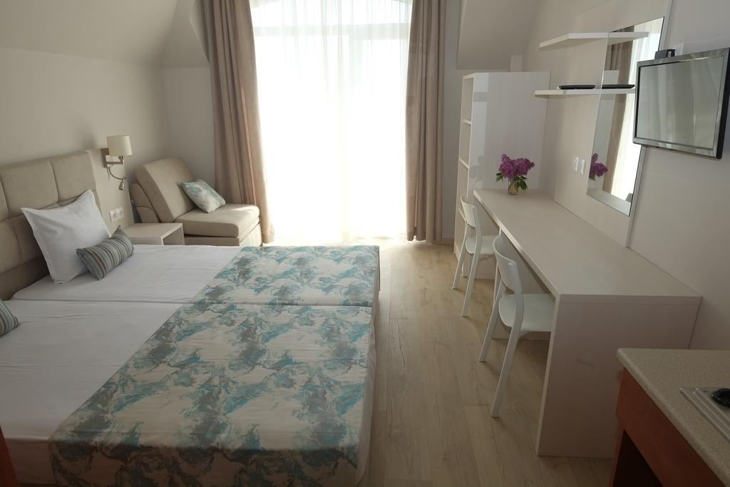 Helios Hotel Balchik Exterior foto